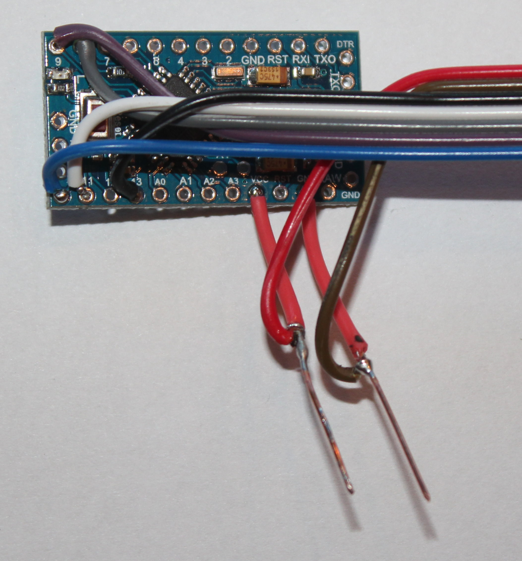 Closeup of LCD wires at Arduino